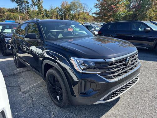 2026 Volkswagen Atlas Cross Sport 2.0T SE w/Technology 4MOTION