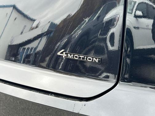 2026 Volkswagen Atlas Cross Sport 2.0T SE w/Technology 4MOTION