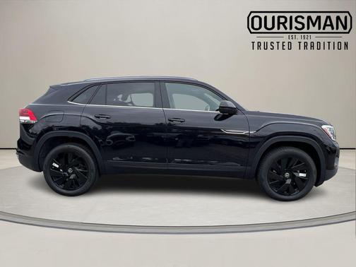 2026 Volkswagen Atlas Cross Sport 2.0T SE w/Technology 4MOTION