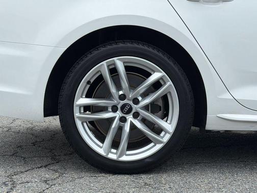 Ibis White 2017 Audi A4 Season of Audi Premium