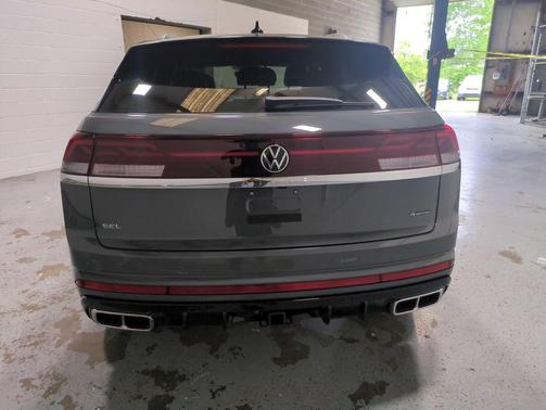 2025 Volkswagen Atlas Cross Sport 2.0T SEL Premium