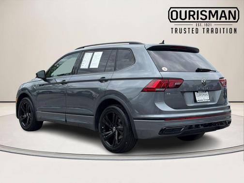 Platinum Gray Metallic 2023 Volkswagen Tiguan 2.0T SE R-Line Black