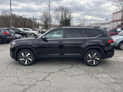 2026 Volkswagen Atlas 2.0T SE w/Technology 4MOTION