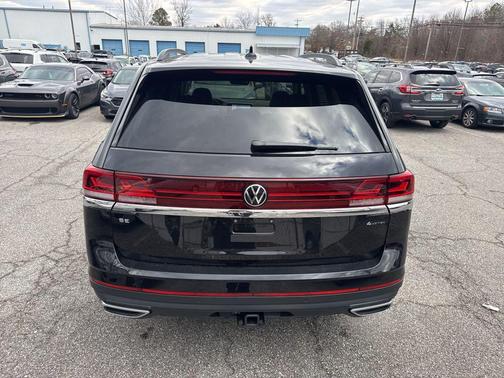 2026 Volkswagen Atlas 2.0T SE w/Technology 4MOTION