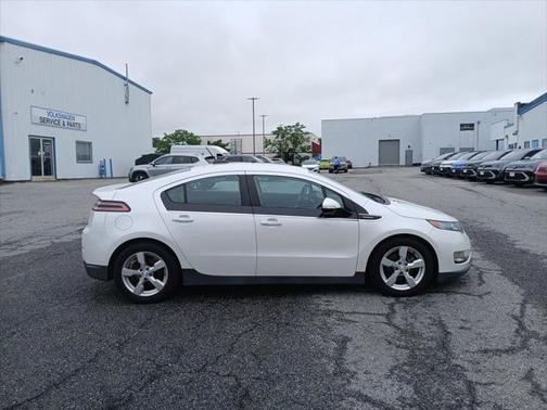 2015 Chevrolet Volt Base
