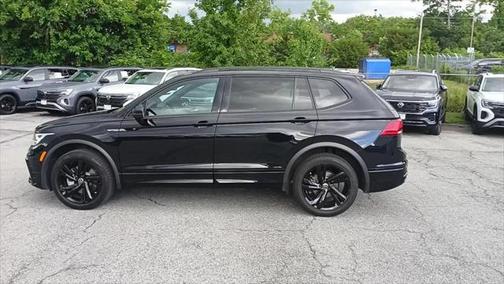 2023 Volkswagen Tiguan 2.0T SE R-Line Black