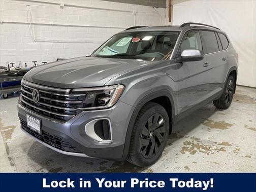 2025 Volkswagen Atlas 2.0T SE w/Technology 4MOTION
