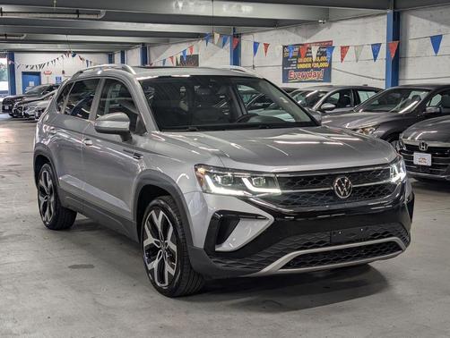 2022 Volkswagen Taos 1.5T SEL