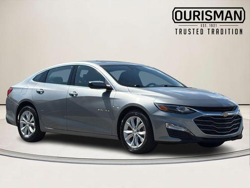 Sterling Gray Metallic 2024 Chevrolet Malibu FWD 1LT