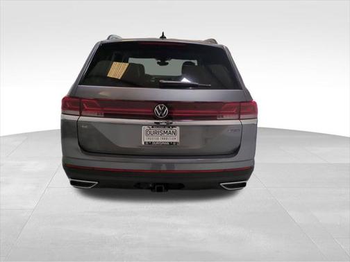 2025 Volkswagen Atlas 2.0T SE w/Technology 4MOTION