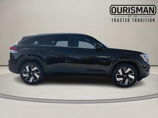 deep black pearl 2026 Volkswagen Atlas Cross Sport 2.0T SE w/Technology 4MOTION
