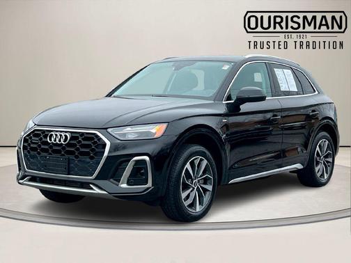 2022 Audi Q5 45 S line Premium