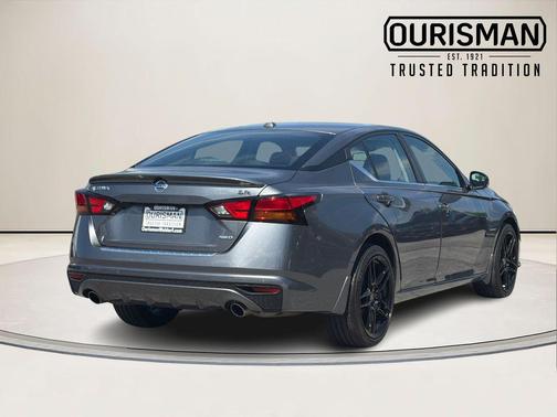 Gun Metallic 2020 Nissan Altima SR Intelligent AWD