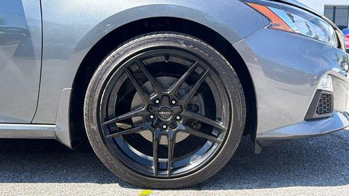 Gun Metallic 2020 Nissan Altima SR Intelligent AWD
