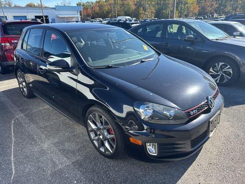 2014 Volkswagen GTI Wolfsburg Edition