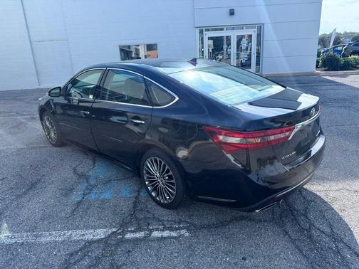 2016 Toyota Avalon Limited