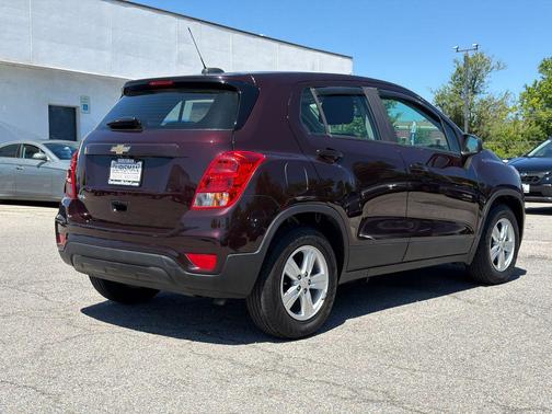 Black Cherry Metallic 2021 Chevrolet Trax LS