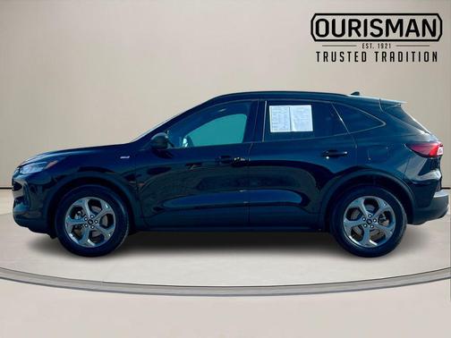 Agate Black Metallic 2025 Ford Escape ST-Line