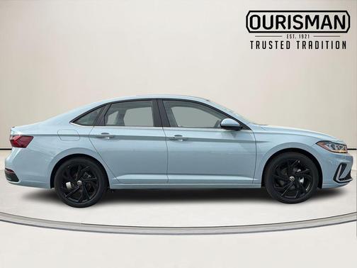 Gray 2026 Volkswagen Jetta 1.4T SE
