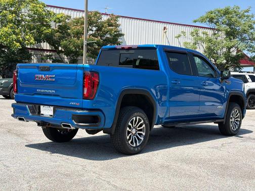 Dynamic Blue Metallic 2022 GMC Sierra 1500 AT4