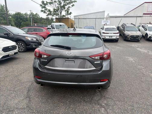 Machine Gray 2018 Mazda Mazda3 Grand Touring