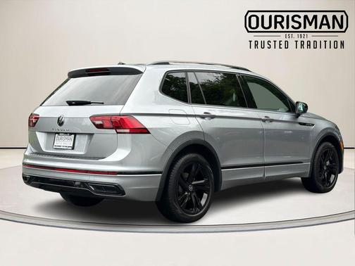 Silver Metallic 2023 Volkswagen Tiguan 2.0T SE R-Line Black