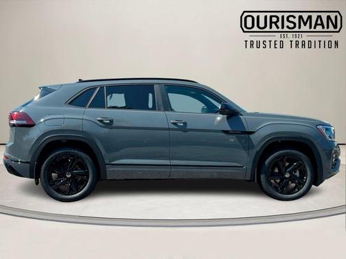 2025 Volkswagen Atlas Cross Sport 2.0T SEL