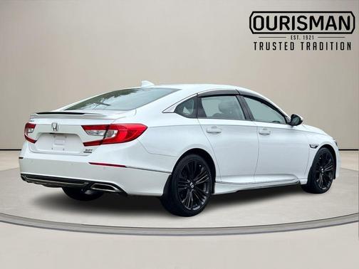 2018 Honda Accord Touring 2.0T