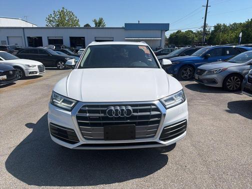 Ibis White 2018 Audi Q5 2.0T Tech Premium
