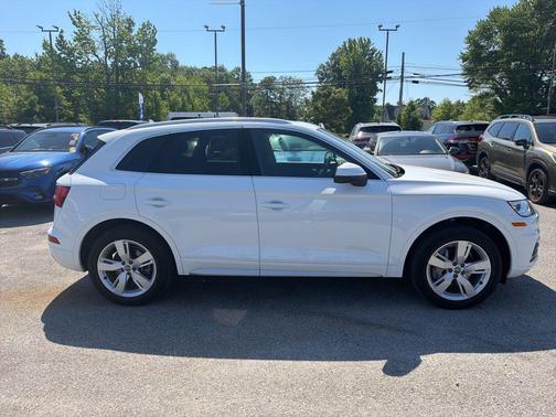 Ibis White 2018 Audi Q5 2.0T Tech Premium