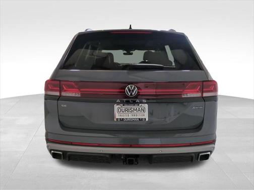 2025 Volkswagen Atlas 2.0T Peak Edition