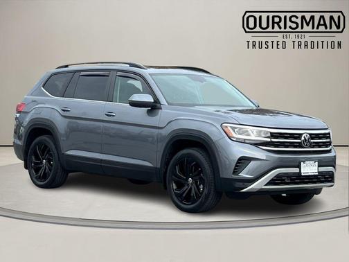 2022 Volkswagen Atlas 2.0T SE w/Technology 4MOTION