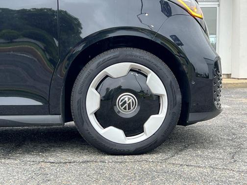 Deep Black Pearl 2025 Volkswagen ID. Buzz Pro S