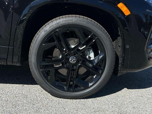 2026 Volkswagen Tiguan 2.0T SE R-Line Black 4MOTION