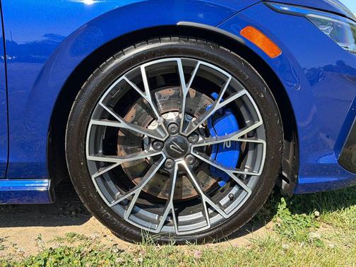Lapiz Blue Metallic 2025 Volkswagen Golf R 2.0T DSG