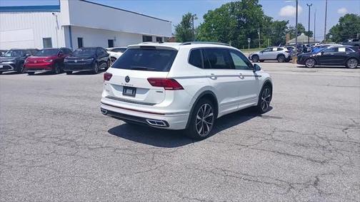 2024 Volkswagen Tiguan 2.0T SEL R-Line 4MOTION