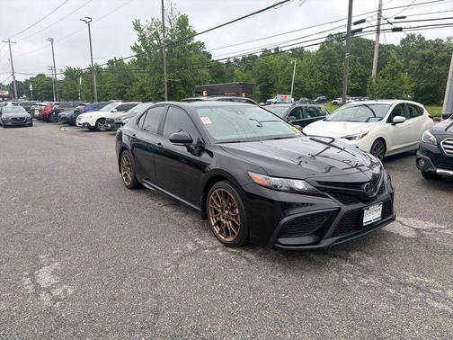 Midnight Black Metallic 2024 Toyota Camry SE