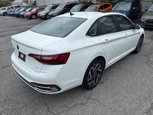 2023 Volkswagen Jetta 1.5T SEL