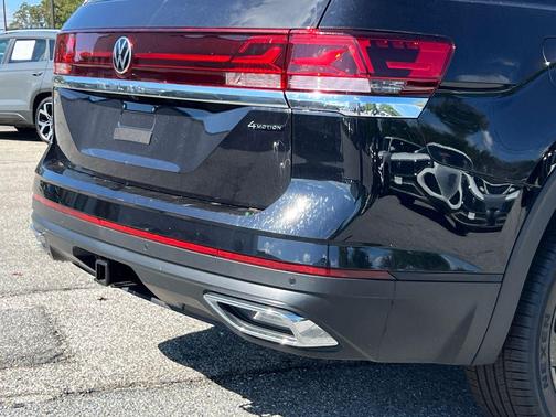 2026 Volkswagen Atlas 2.0T SE w/Technology 4MOTION