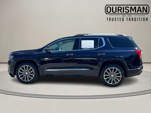 2022 GMC Acadia Denali