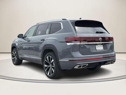 Pure Gray 2026 Volkswagen Atlas 2.0T SEL Premium R-Line 4MOTION