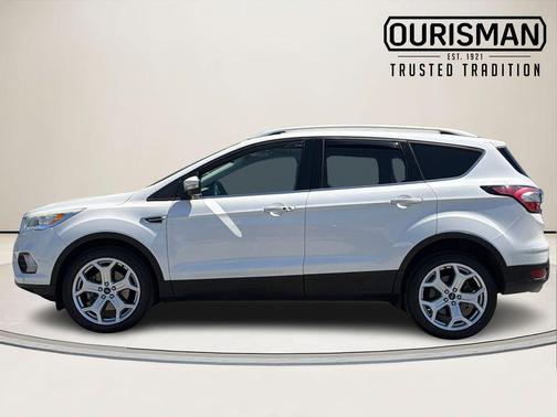 White Platinum Clearcoat Metallic 2017 Ford Escape Titanium