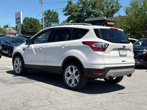 White Platinum Clearcoat Metallic 2017 Ford Escape Titanium