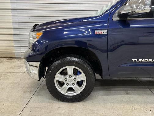 2010 Toyota Tundra Grade