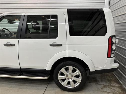 2015 Land Rover LR4 Base
