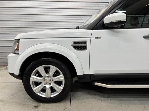 2015 Land Rover LR4 Base