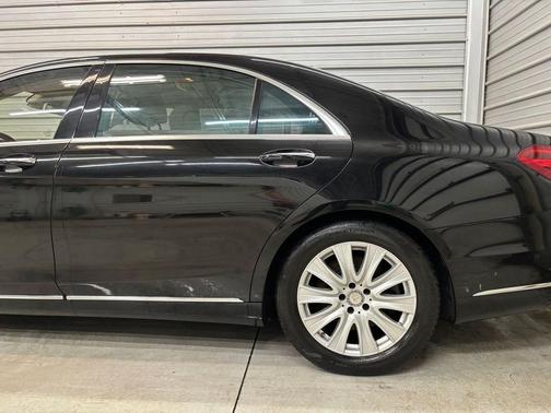 Black 2015 Mercedes-Benz S-Class 4MATIC