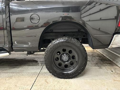 2018 RAM 2500 SLT Crew Cab 4x4 6'4' Box