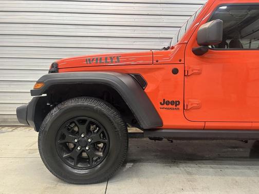2020 Jeep Wrangler Unlimited Willys 4X4