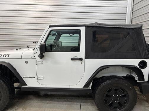 2018 Jeep Wrangler JK Willys Wheeler W